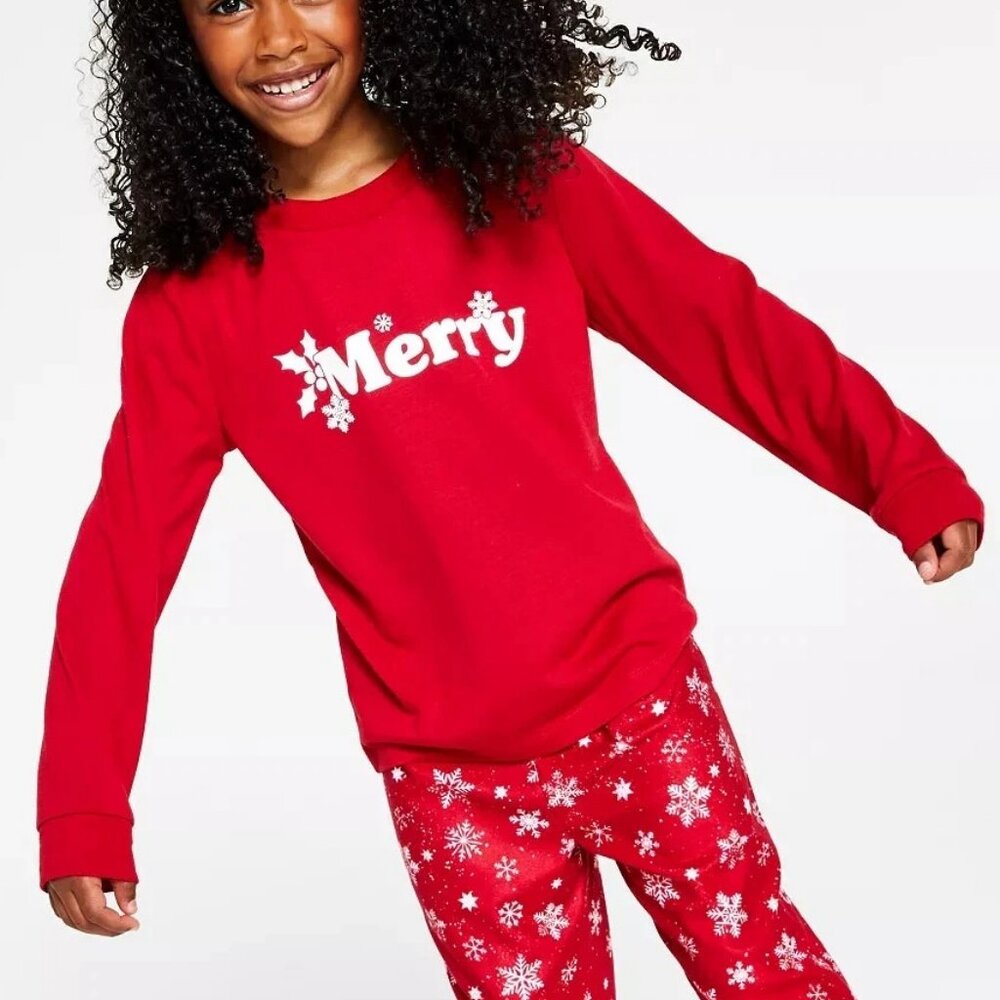 Family Pajamas Unisex Kids Boys Girls PJ Top, Red Merry Christmas, 14-16 / XL